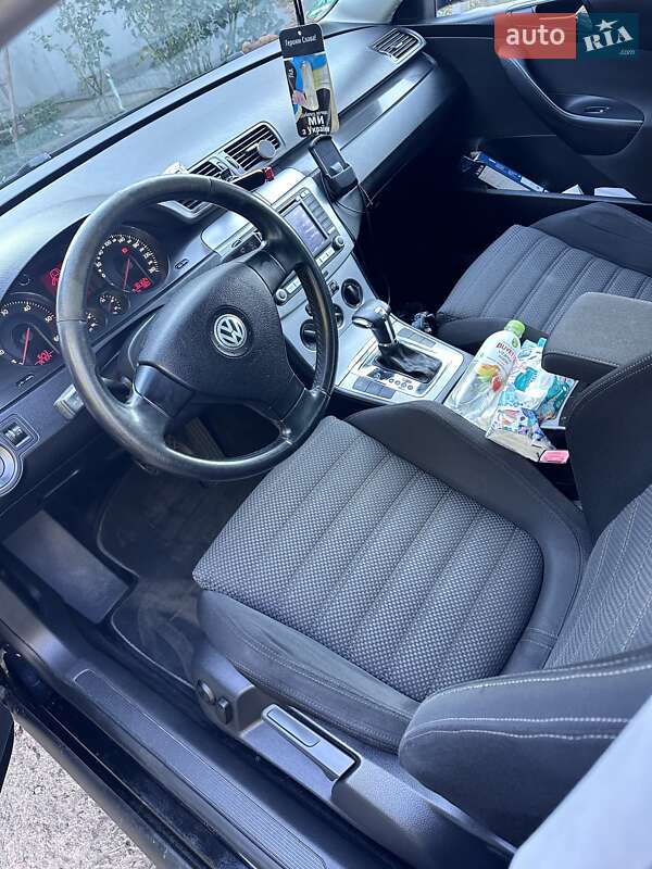 Универсал Volkswagen Passat 2006 в Полтаве