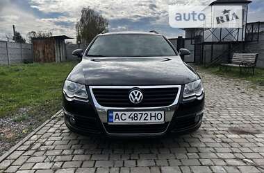 Універсал Volkswagen Passat 2010 в Нововолинську