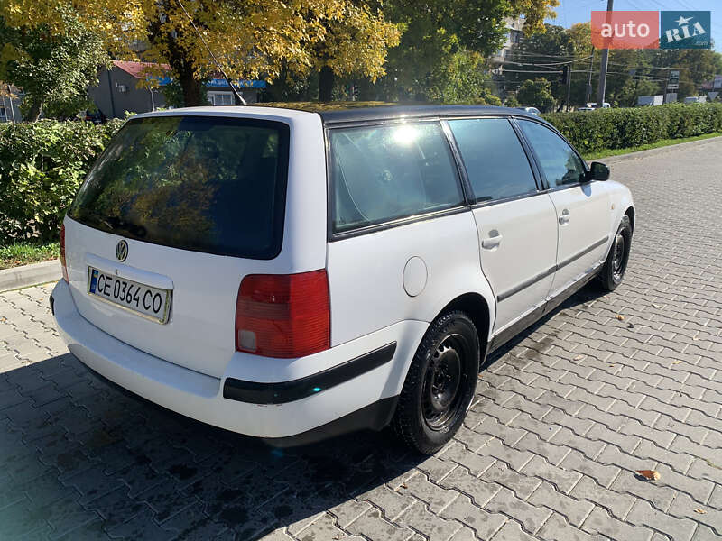 Універсал Volkswagen Passat 1998 в Чернівцях