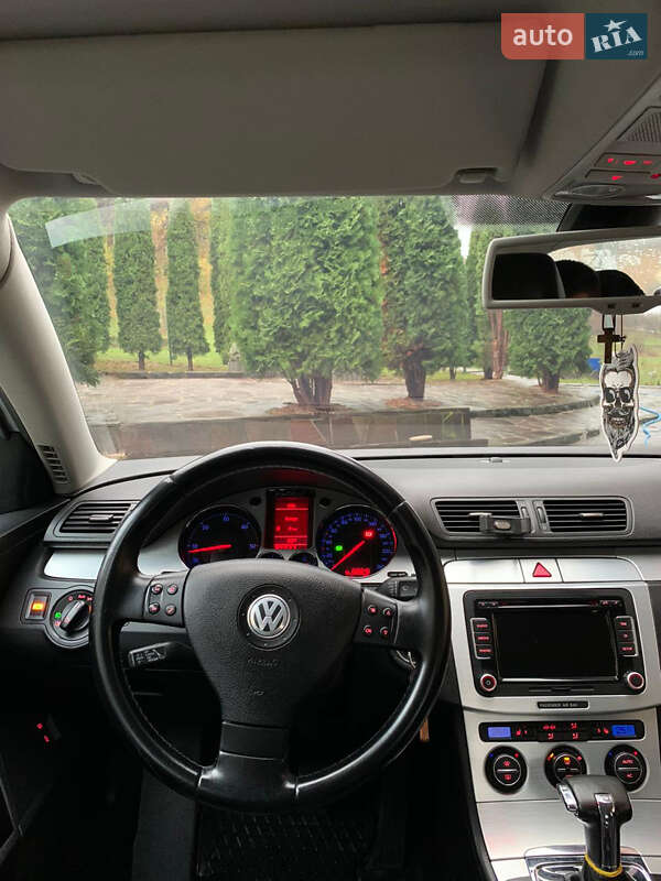 Седан Volkswagen Passat 2009 в Виноградове