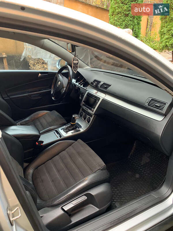 Седан Volkswagen Passat 2009 в Виноградове