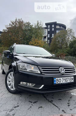 Универсал Volkswagen Passat 2010 в Тернополе