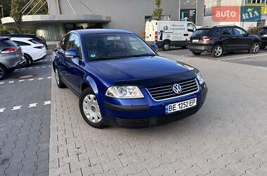 Седан Volkswagen Passat 2003 в Львові