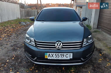 Седан Volkswagen Passat 2011 в Харькове