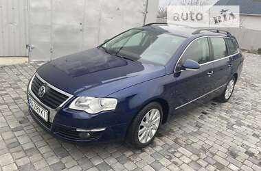 Універсал Volkswagen Passat 2010 в Гайсину