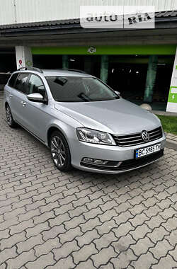 Універсал Volkswagen Passat 2011 в Львові