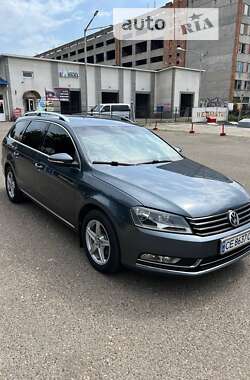 Универсал Volkswagen Passat 2012 в Черновцах