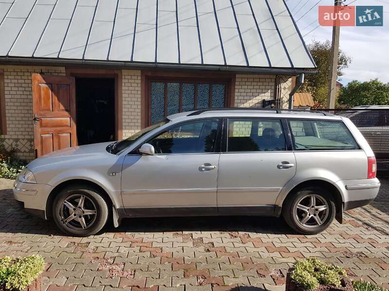 Универсал Volkswagen Passat 2001 в Полонном