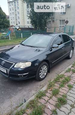 Седан Volkswagen Passat 2008 в Луцьку