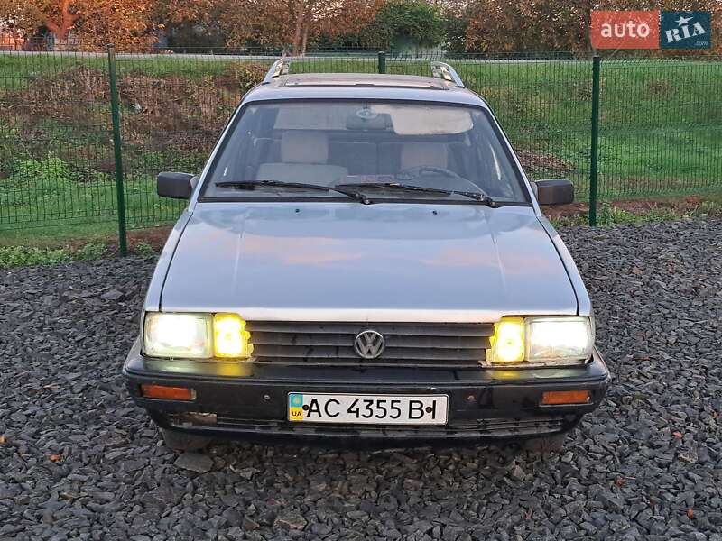 Универсал Volkswagen Passat 1984 в Луцке