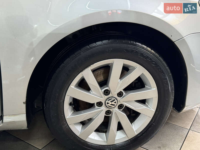 Седан Volkswagen Passat 2011 в Львове фото 4 Седан Volkswagen Passat 2011 в Львове