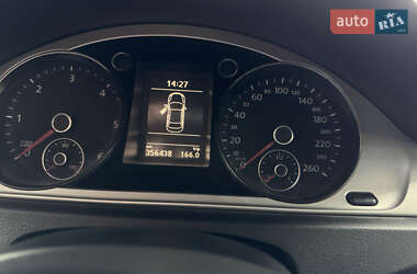 Седан Volkswagen Passat 2011 в Львове