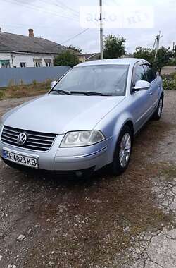 Седан Volkswagen Passat 2004 в Дніпрі