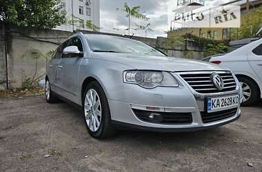 Універсал Volkswagen Passat 2008 в Києві