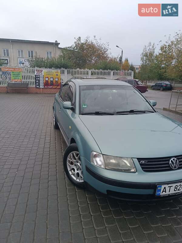Седан Volkswagen Passat 1999 в Ивано-Франковске