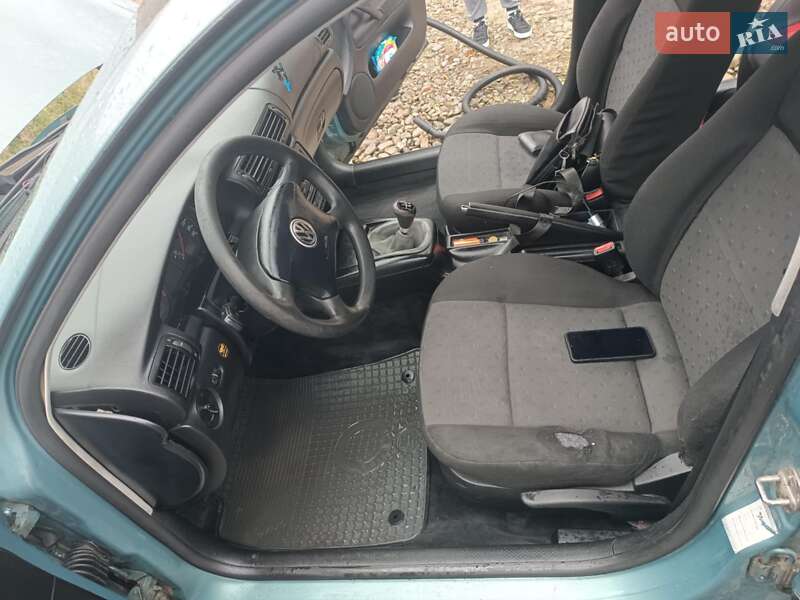 Седан Volkswagen Passat 1999 в Ивано-Франковске