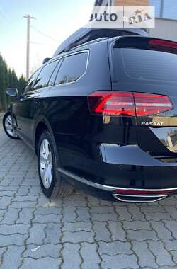 Універсал Volkswagen Passat 2015 в Стрию