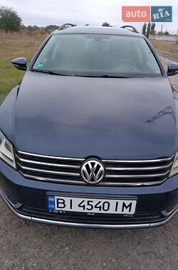 Универсал Volkswagen Passat 2011 в Полтаве