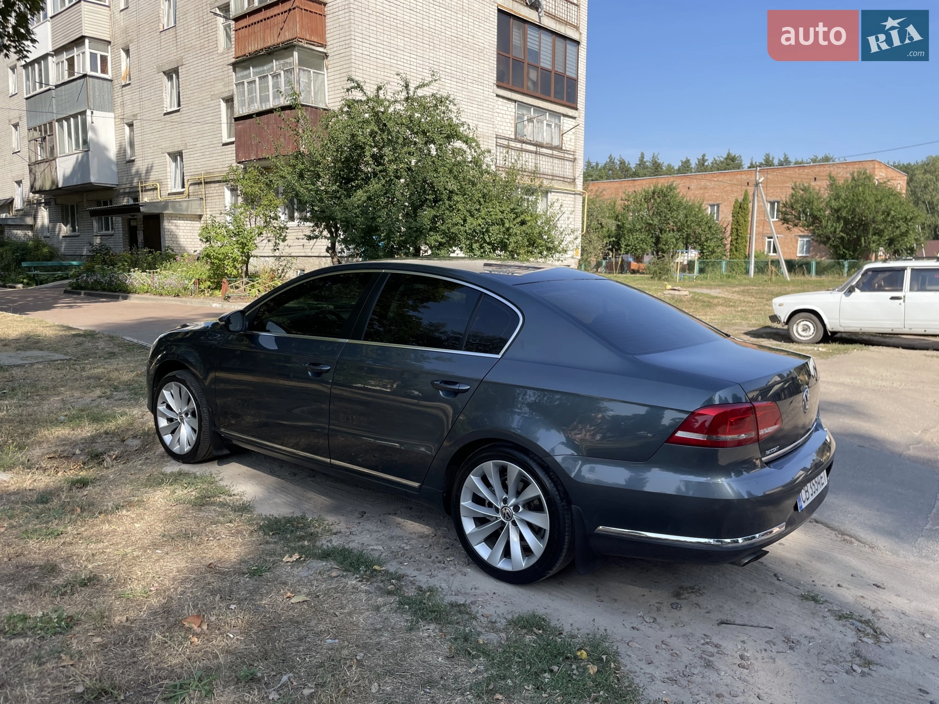 2011 Volkswagen Passat - мініатюра 11