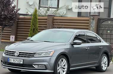 Седан Volkswagen Passat 2016 в Києві