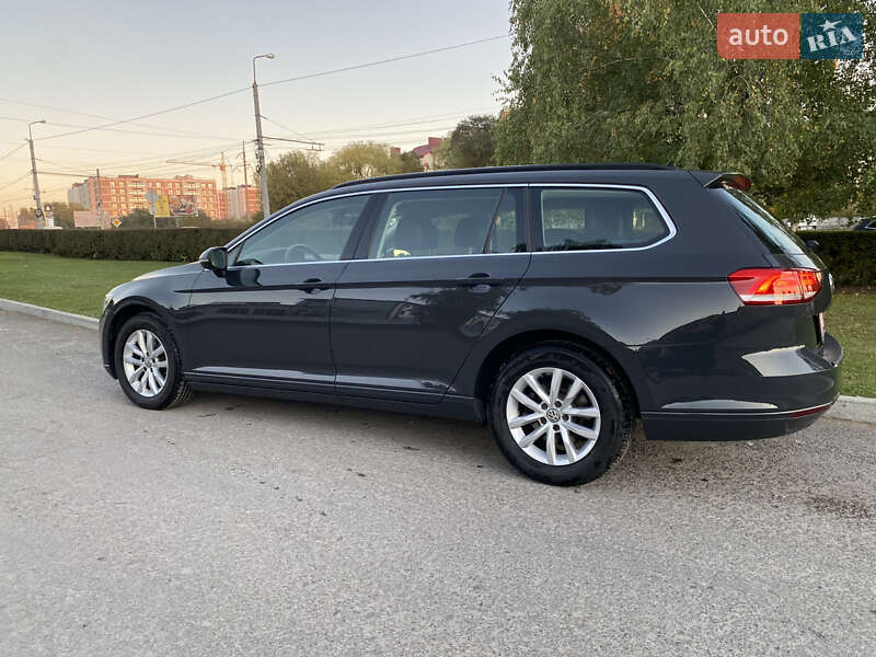 Універсал Volkswagen Passat 2017 в Тернополі