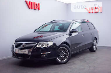 Універсал Volkswagen Passat 2010 в Києві