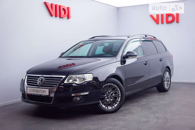 Універсал Volkswagen Passat 2010 в Києві