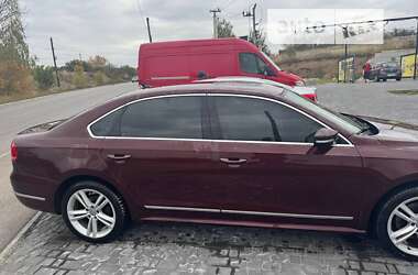 Седан Volkswagen Passat 2013 в Фастове