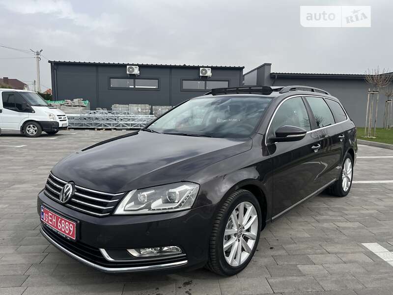 Універсал Volkswagen Passat 2014 в Луцьку