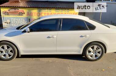 Седан Volkswagen Passat 2012 в Броварах