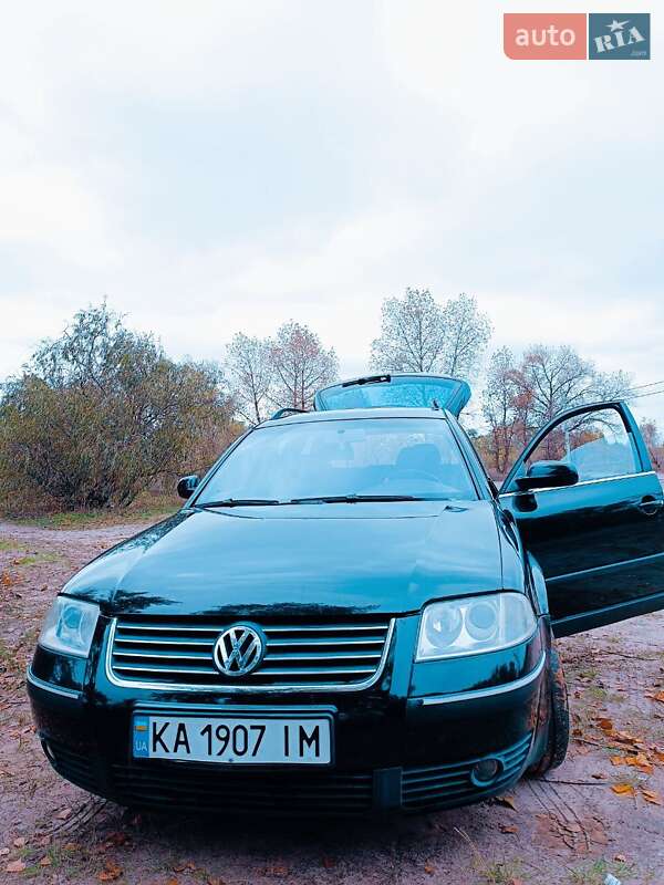 Универсал Volkswagen Passat 2004 в Киеве