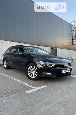 Універсал Volkswagen Passat 2015 в Борисполі