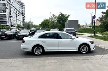 Седан Volkswagen Passat 2016 в 