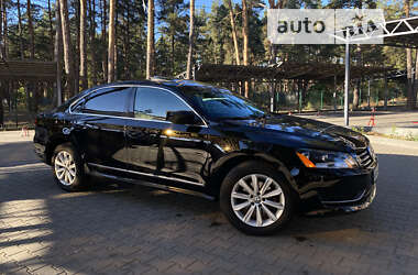 Седан Volkswagen Passat 2013 в Бучі