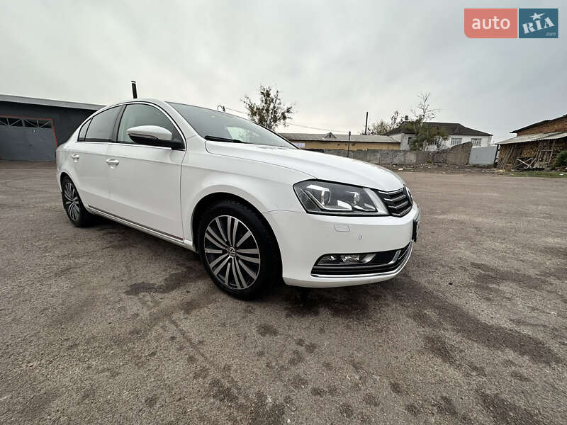 Седан Volkswagen Passat 2014 в Коростені