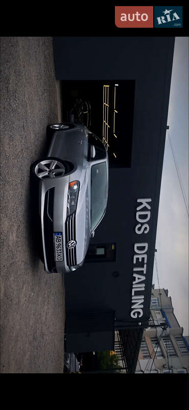 Седан Volkswagen Passat 2012 в 