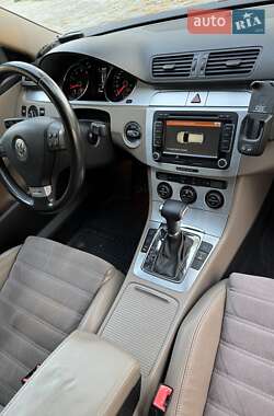 Универсал Volkswagen Passat 2009 в Ахтырке