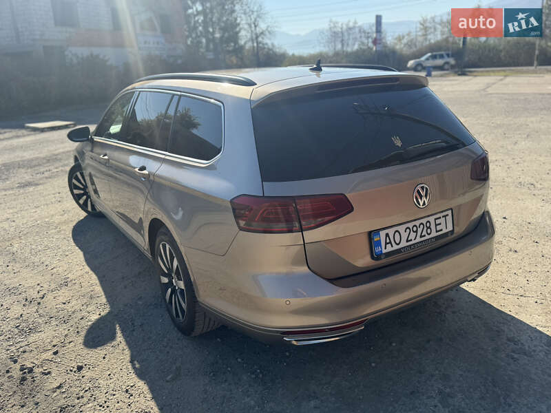 Универсал Volkswagen Passat 2015 в Хусте