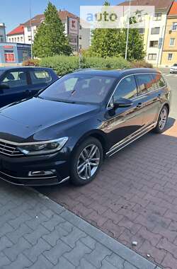 Універсал Volkswagen Passat 2018 в Запоріжжі