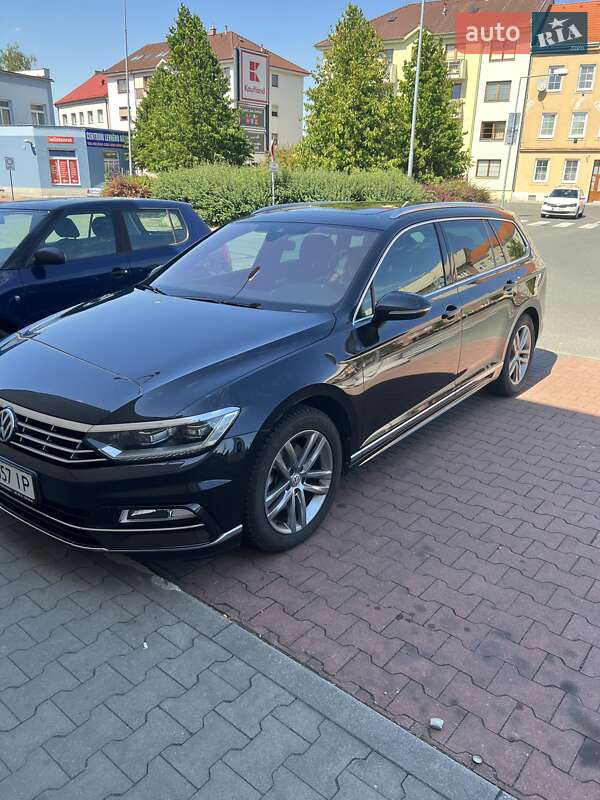 Универсал Volkswagen Passat 2018 в Запорожье