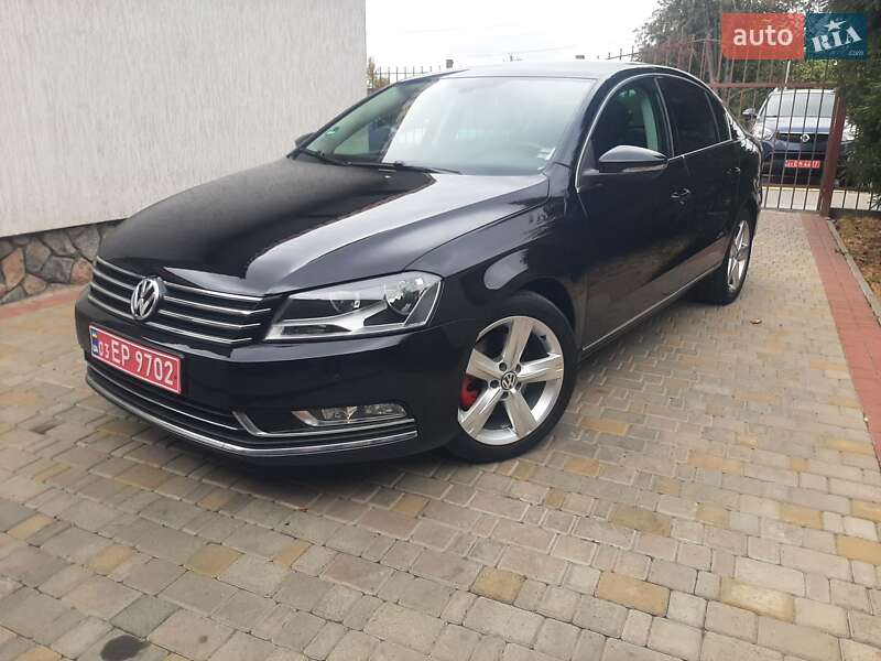 Седан Volkswagen Passat 2011 в Полтаві