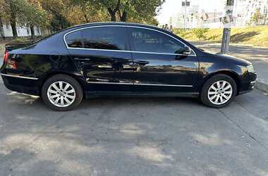 Седан Volkswagen Passat 2008 в Києві