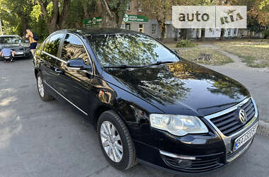 Седан Volkswagen Passat 2008 в Києві