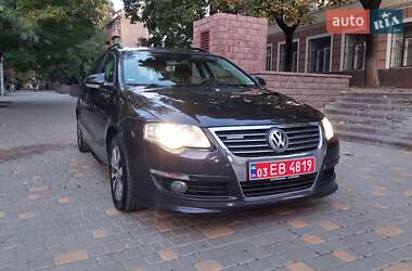 Универсал Volkswagen Passat 2010 в Одессе