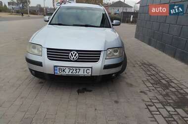 Универсал Volkswagen Passat 2001 в Владимирце