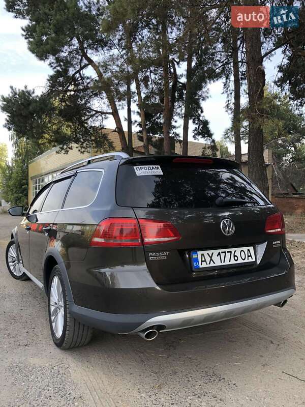 Універсал Volkswagen Passat 2014 в Харкові