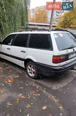 Універсал Volkswagen Passat 1989 в Рівному