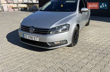 Універсал Volkswagen Passat 2011 в Чернівцях