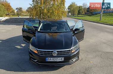 Седан Volkswagen Passat 2016 в Александрие