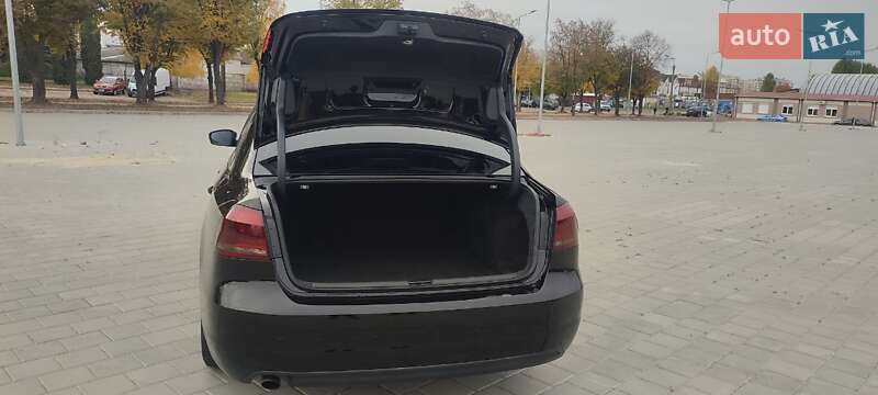 Седан Volkswagen Passat 2013 в Черкассах